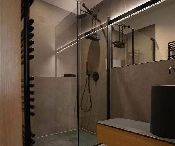 S1 Luxury And * Trieste